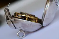 reloj.238.7.webp