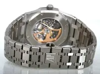 Audemars_Piguet_Skeleton_Royal_Oak_15305ST001220ST01_05.webp