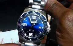 blue.webp