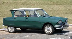 coches-feos_Citroen_Ami.webp