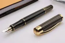 Pelikan_Ductus_Gold_02.webp
