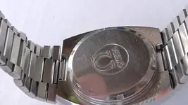 OMEGA MEGAQUARTZ NEGRO 4.webp