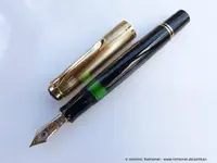 Pelikan-M1050-2.webp