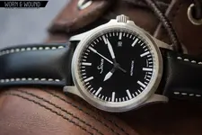 SINN_556i_DIAL9.webp