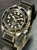 mm-strap2.webp