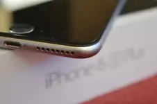 iPhone 128GB 003.webp iPhone 128GB 003.webp