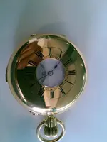 reloj bolsillo cerrado.webp