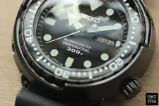 seiko-prospex-marinemaster-sbbn035-06.webp
