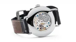 Nomos-Metro-38-Date-4.webp