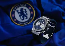 Hublot-Classic-Fusion-Chronograph-Chelsea-FC-aBlogtoWatch-1.webp