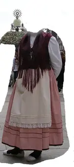 traje Mari Carmen.webp