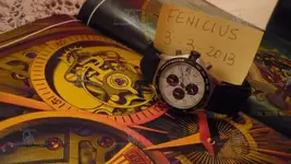 Head con nombre (con marca de agua).webp