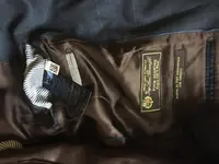 traje hackett 3.webp