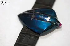 De-Bethune-Dream-Watch-5-Meteorite-6.webp