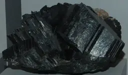 108hornblende.webp