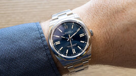 Rolex-Oyster-Perpetual-41-mm-124300-azul-Horas-y-Minutos-1.jpg