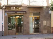 Relojeros German Gil Calle Victoria 33.webp