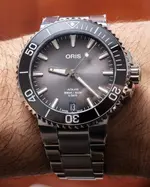 Oris-Aquis-Date-Calibre-400-watch-19.webp