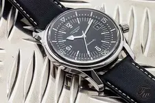 Longines_Legend_Diver_angle_560.webp