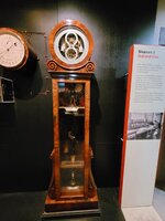 Electrical motor clock_Shepherd_1852_Museo Marítimo Nacional Greenwich-2023.jpg