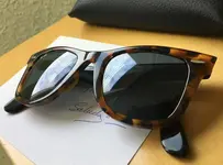 Rayban3.webp
