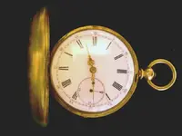 frontal reloj abierto.webp