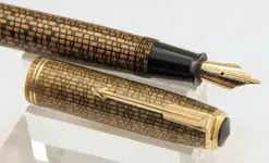 16 GOLDEN WEB 15.webp 16 GOLDEN WEB 15.webp