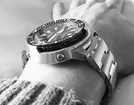 reloj ByN.webp