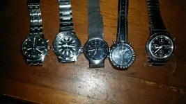 relojes dial negro.webp