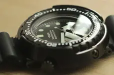 seiko-prospex-marinemaster-sbbn035-feat-new-759x500 (2).webp