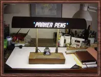 pen lamp.webp