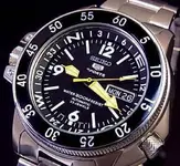 SEIKO 5 ATLAS 200 m SKZ211K1.webp