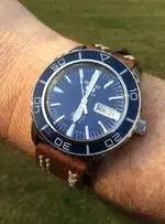 SEIKO 5 SNZH55 AUTOMATIC BLACK DIAL 04.webp
