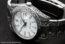 _wsb_784x539_ENGRAVING+-+Watch+11+Rolex+Oyster+Joanne+Ryall+K$26T.webp