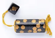 Inro style accesory pouch Sakura 04004(1).webp
