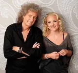 article-1379461-0B79CA4A00000578-438_brianmay_kerryellis_468x440.webp