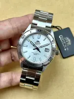 40-orient-automatic.webp