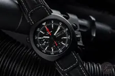 Sinn-140-St-S-001C.webp