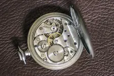 RELOJ 01.webp