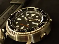 s378755113293535586_p37_i6_w1600.webp