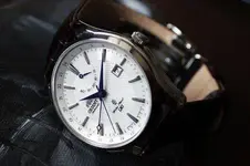 Orient-Polaris-gmt-hand-575x383.webp