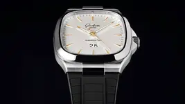 glashuette-original-seventies-white-01.webp