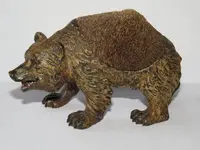 22 Vienna cold painted bronze pen wipe bear c1900.webp