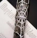 10 MB black widow diamond detal.webp