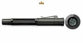 Graf von Faber-Castell Pen of the Year 2017.jpg