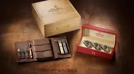 Omega-Trilogy-Baselworld-2017-Packaging.webp