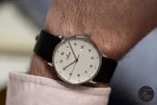 Junghans-FORM-2.webp