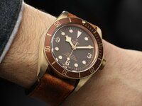 Tudor-Black-Bay-Bronze-watch-26.jpg