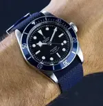 Tudor-heritage-black-bay-blue-17.webp