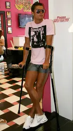 cristiano-ronaldo-pink-shirt-shorts.webp